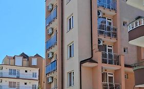 Къща за Гости Неделчеви